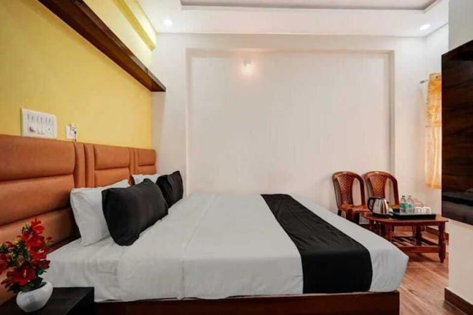Collection O Utsav Grand Hotel Bangalore Ngoại thất bức ảnh