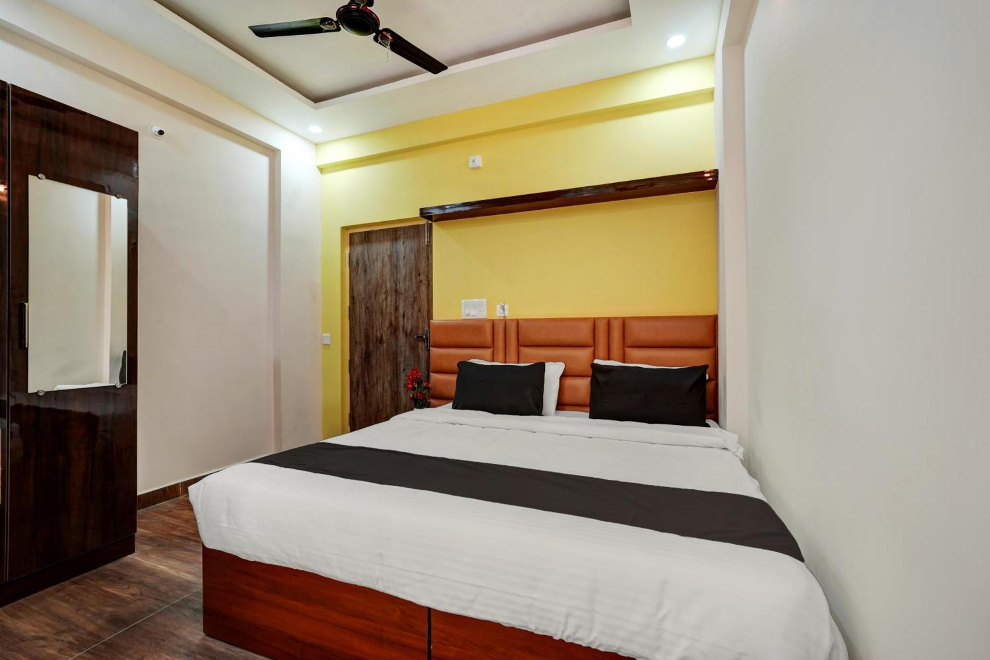 Collection O Utsav Grand Hotel Bangalore Ngoại thất bức ảnh