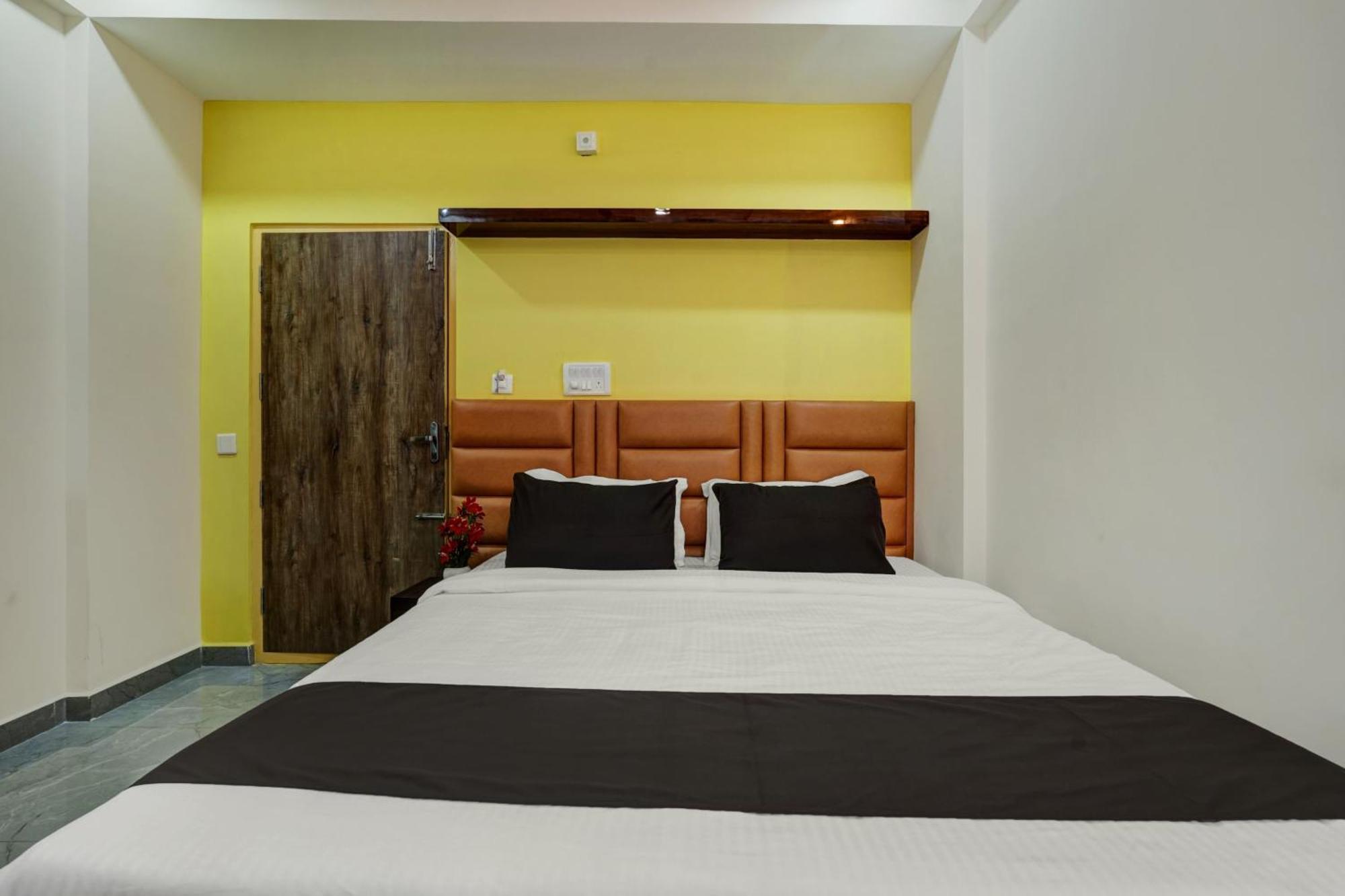 Collection O Utsav Grand Hotel Bangalore Ngoại thất bức ảnh