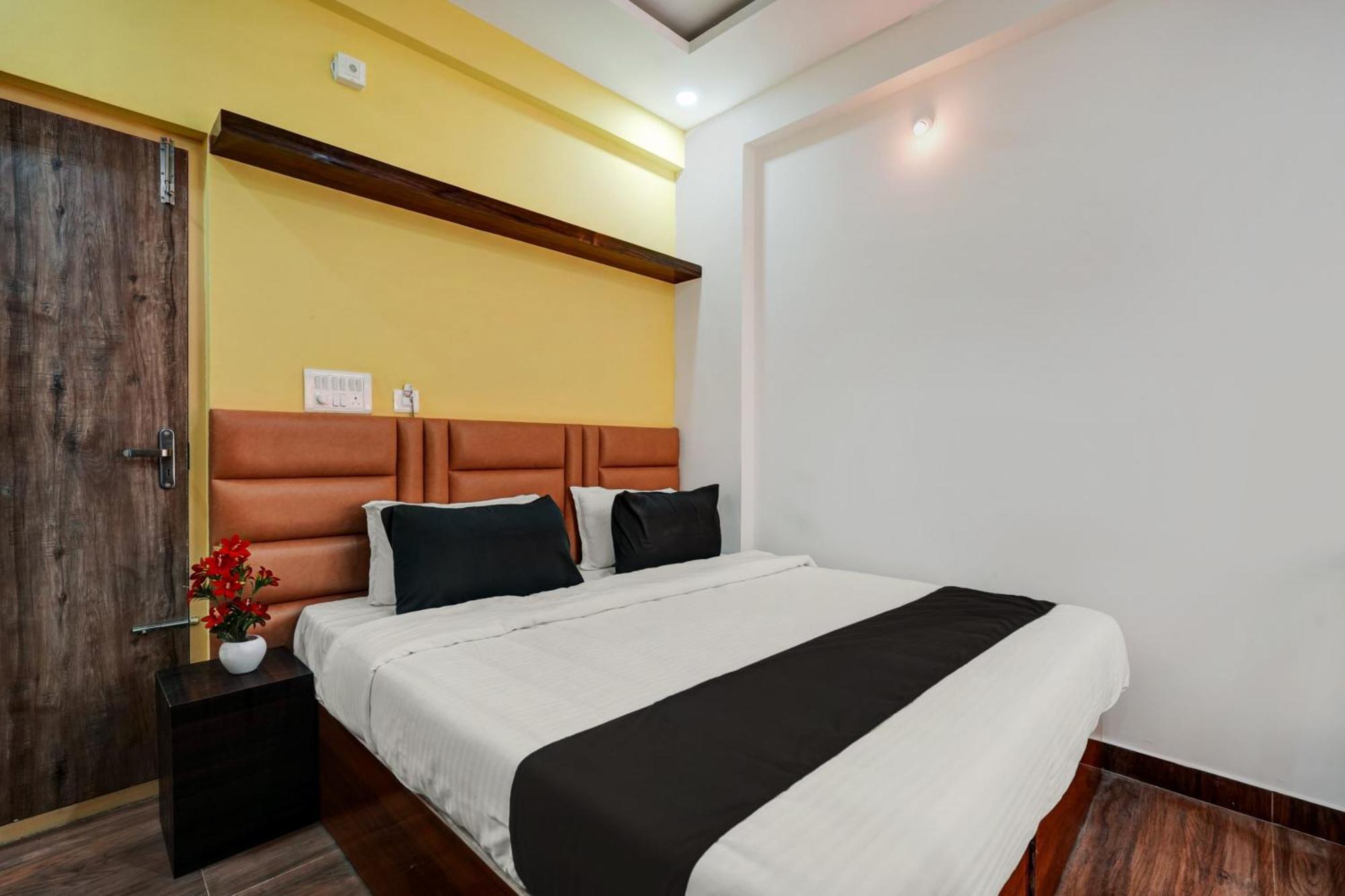 Collection O Utsav Grand Hotel Bangalore Ngoại thất bức ảnh